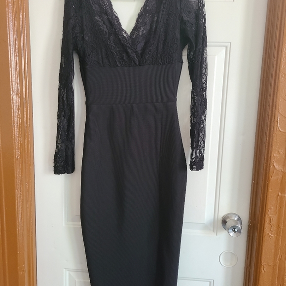 Dress - Picture 2 of 6